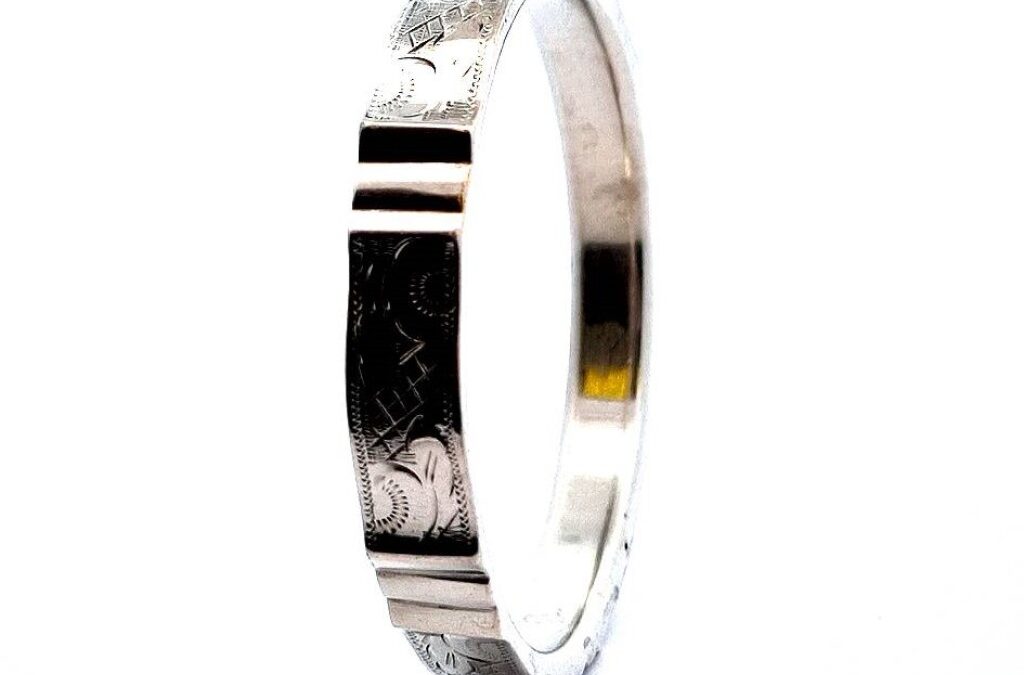 Starožitný stříbrný náramek, 21,44 g