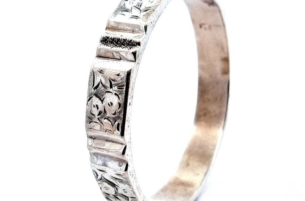 Starožitný stříbrný náramek, 22,49 g