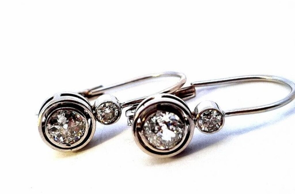 Zlaté náušnice s diamanty 0,83 ct