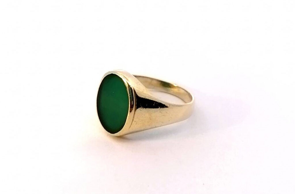 Zlatý prsten s chryzoprasem, vel. 60