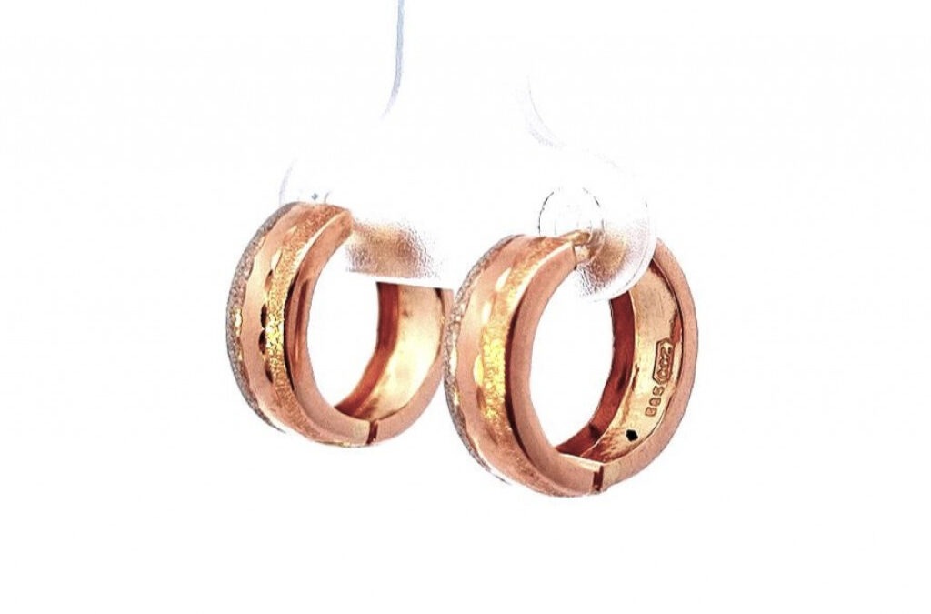 Zlaté náušnice, kruhy