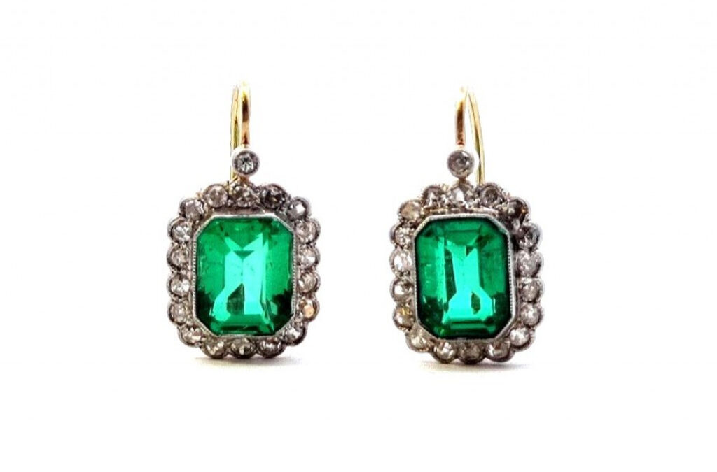 Zlaté náušnice se smaragdem a diamanty, visací