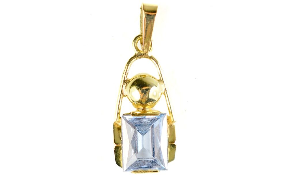 Zlatý přívěs s akvamarínem