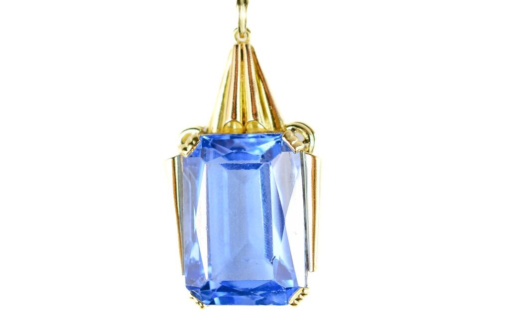 Starožitný zlatý přívěs s topazem, první republika