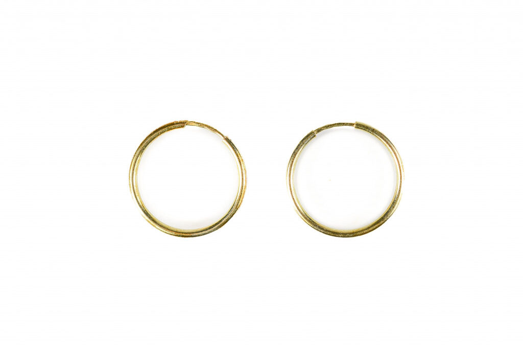 Zlaté náušnice, kruhy