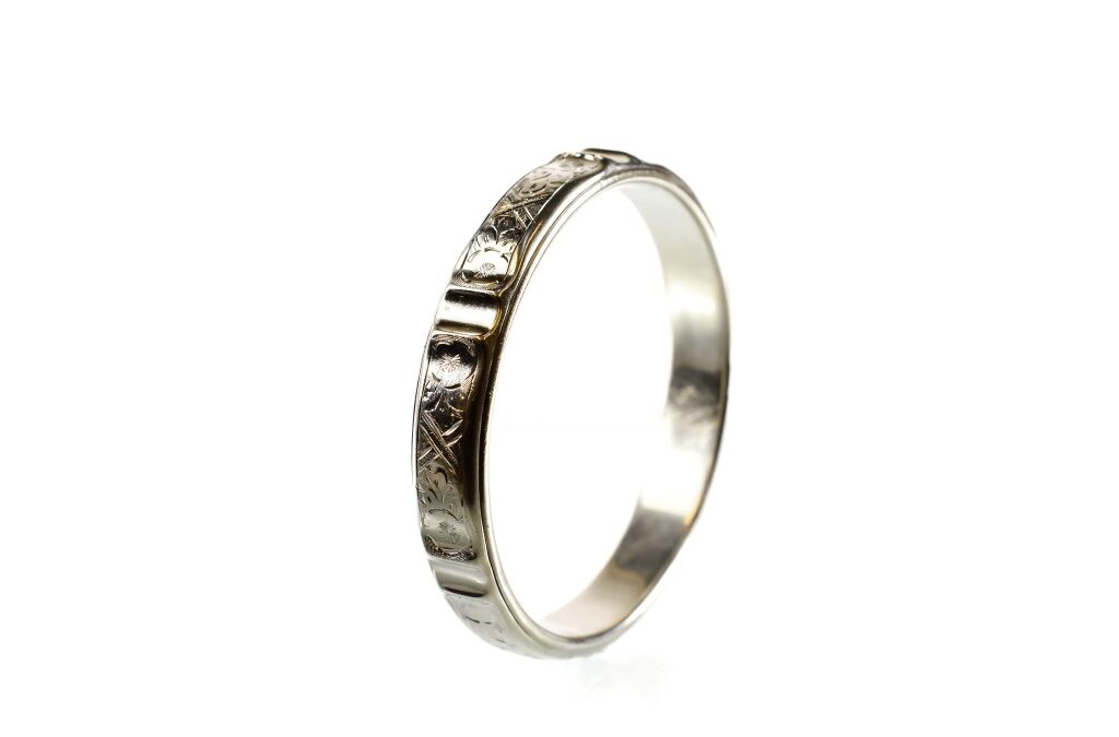 Starožitný stříbrný náramek, 21,90g