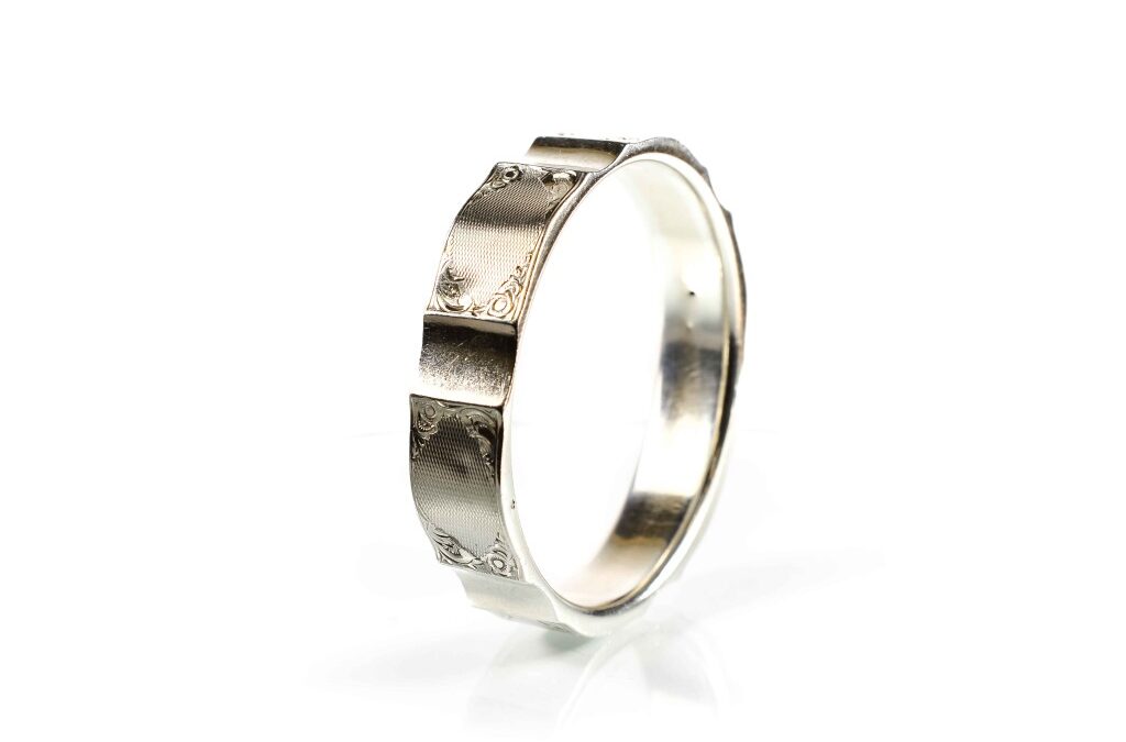 Starožirný stříbrný náramek, 31,61g